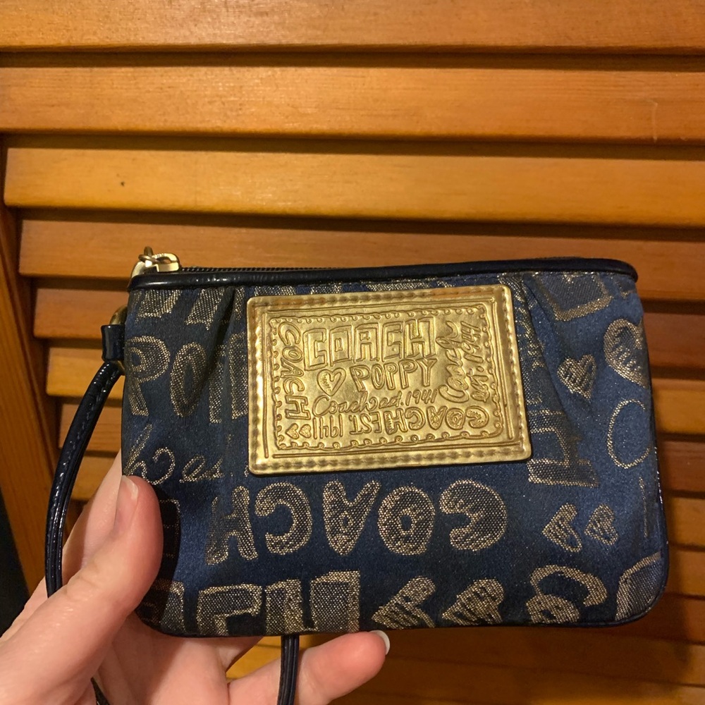 Coach Poppy Navy and Gold Wristlet